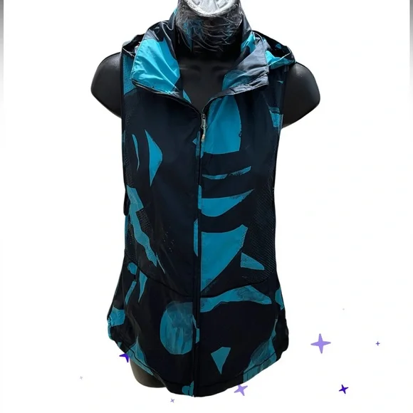 Lululemon vest size 4 - Picture 3 of 8